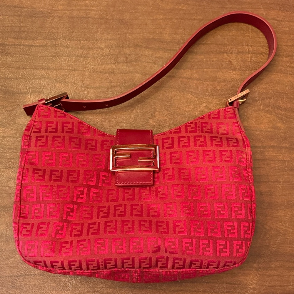 Fendi Vibrant Red Shoulder Bag
